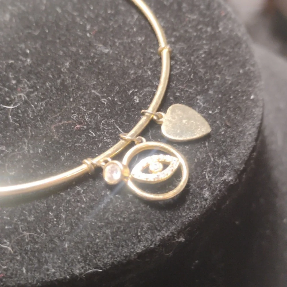 925 Stamped Everlasting Eye Charm Bracelet - Picture 3 of 7